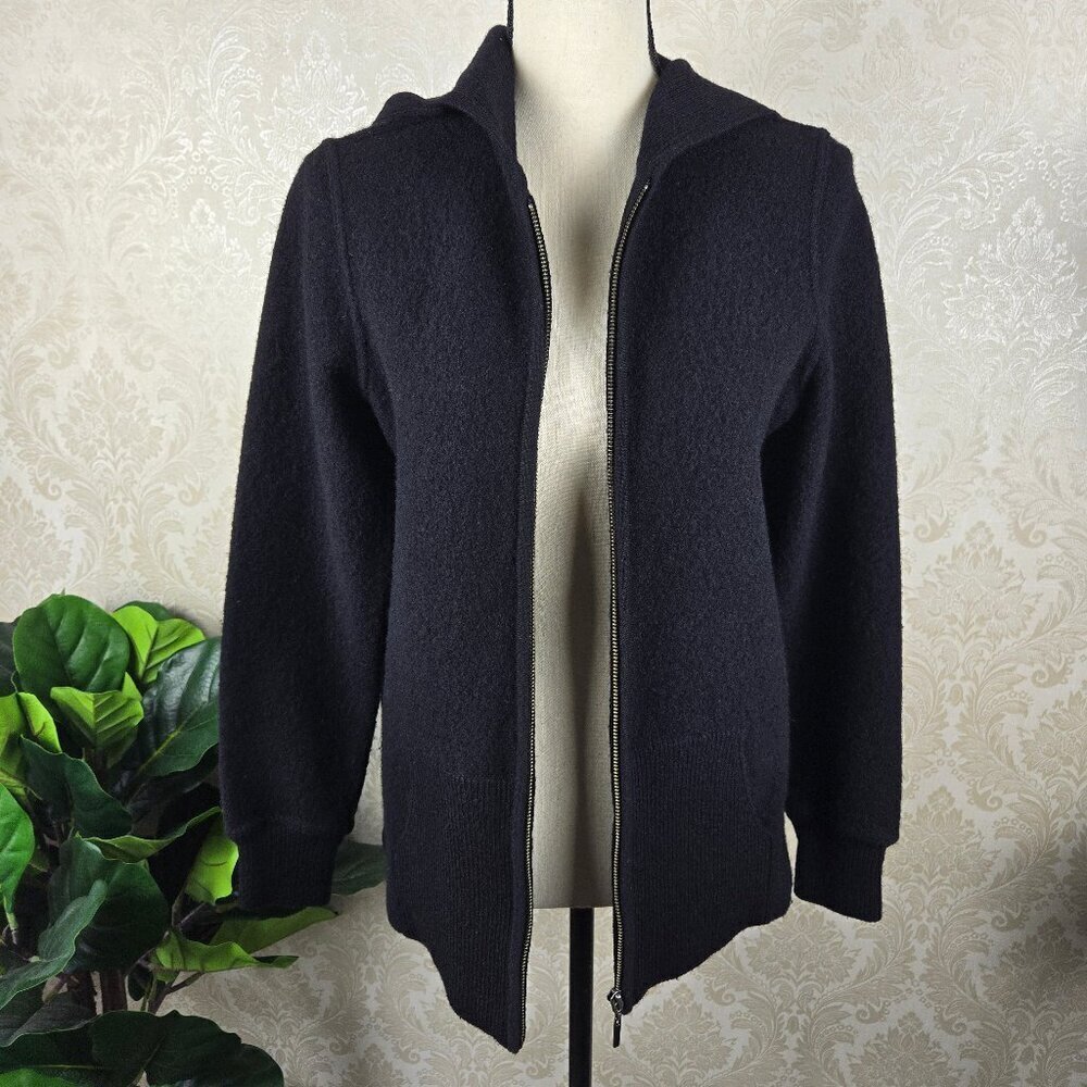 Real Clothes Size Medium 100% Wool Black Zip Front Jacket with Attached Hood